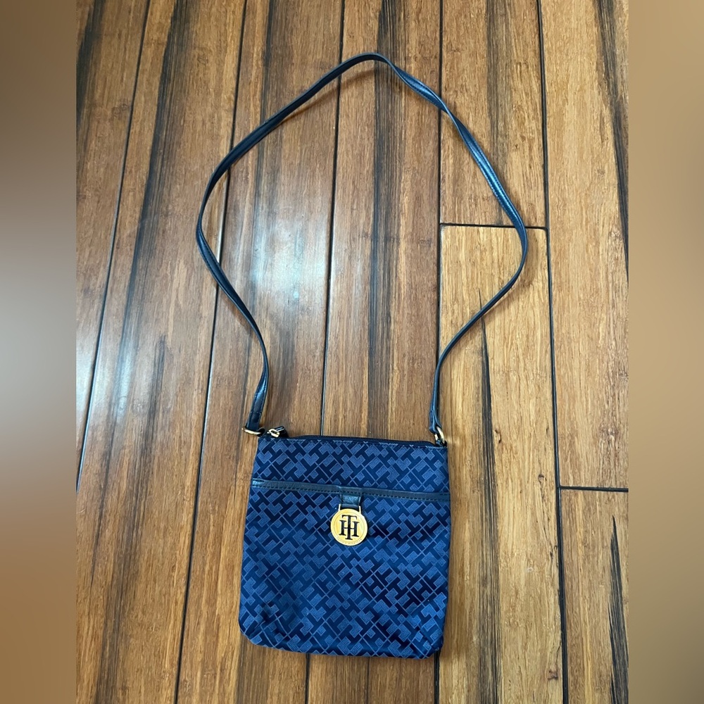 Tommy Hilfiger Blue Patterned Crossbody Bag